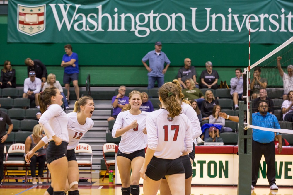 Wash. U. Volleyball Opens 2021 Campaign With Win Over Fontbonne