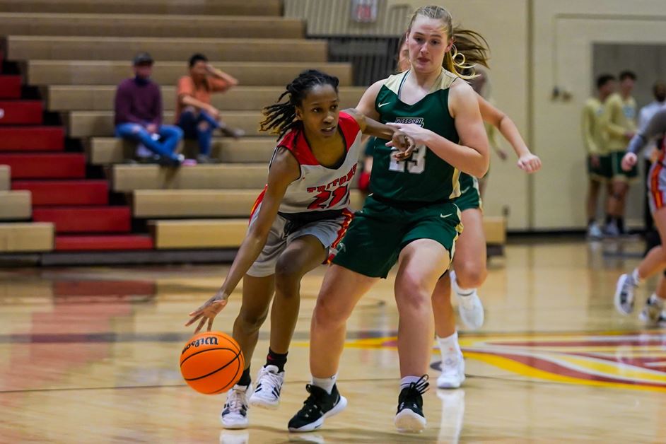 UMSL Women Claim Eighth Straight Win In Blowout Over Missouri S&T