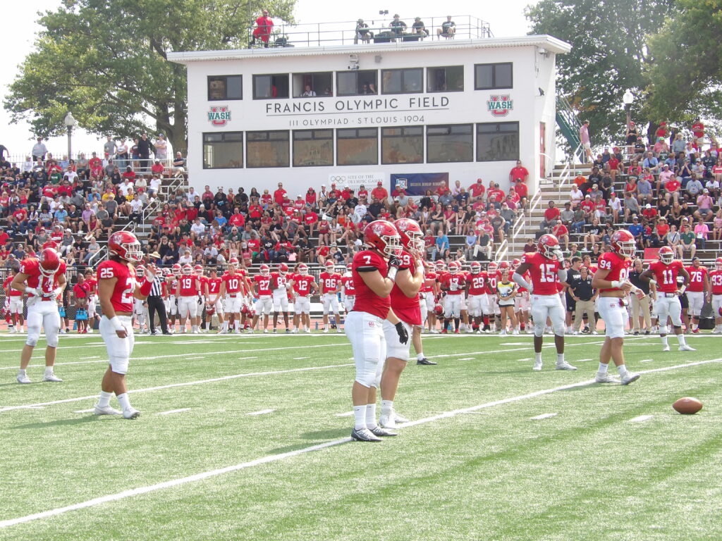 Gameday Preview: Bears Look To Stay Unbeaten With Showdown Against Augustana