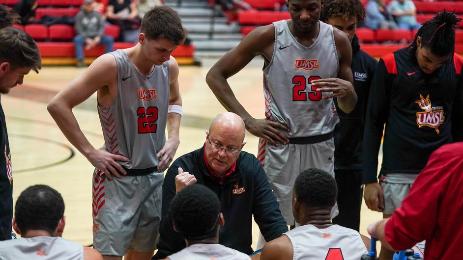 Gameday Preview: UMSL Hoops Goes for Third Straight Win, Saturday Against McKendree