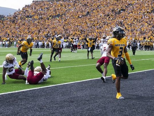 Mizzou Drops One Spot To No. 7 In AP Football Poll