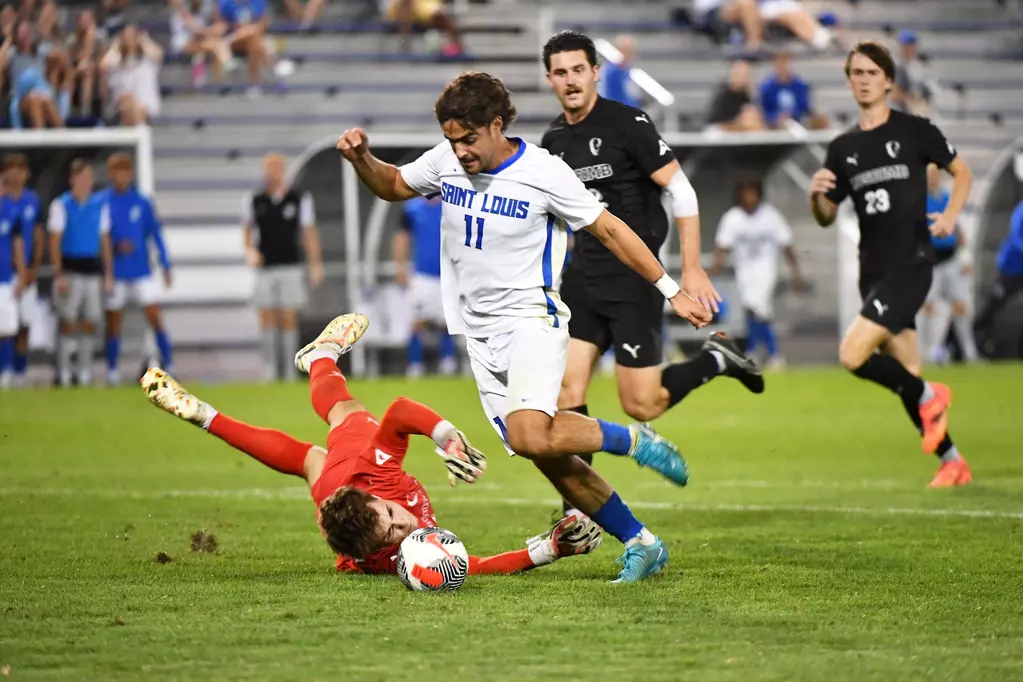 Late Goal Nets Billikens Draw With Bison