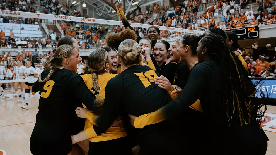 Tigers Rally Back Strong, Take Down No. 9 Texas