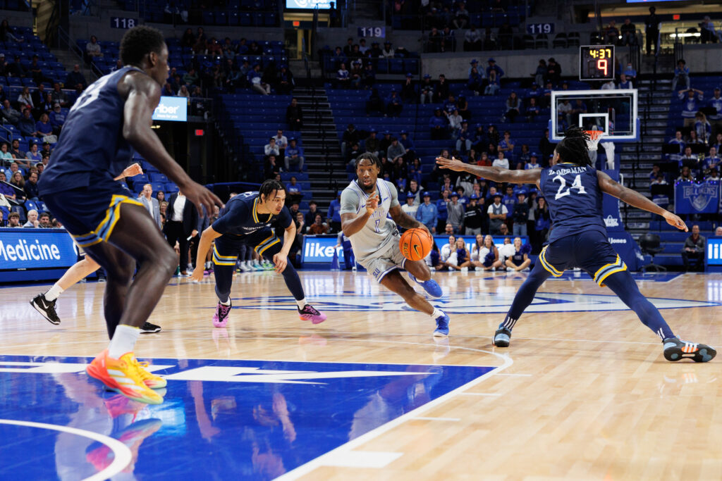 Swope Drops 30 In Billiken Win Over Quinnipiac