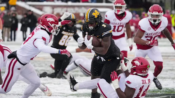 Mizzou Has Snow Day Fun With Comeback Win Over Arkansas