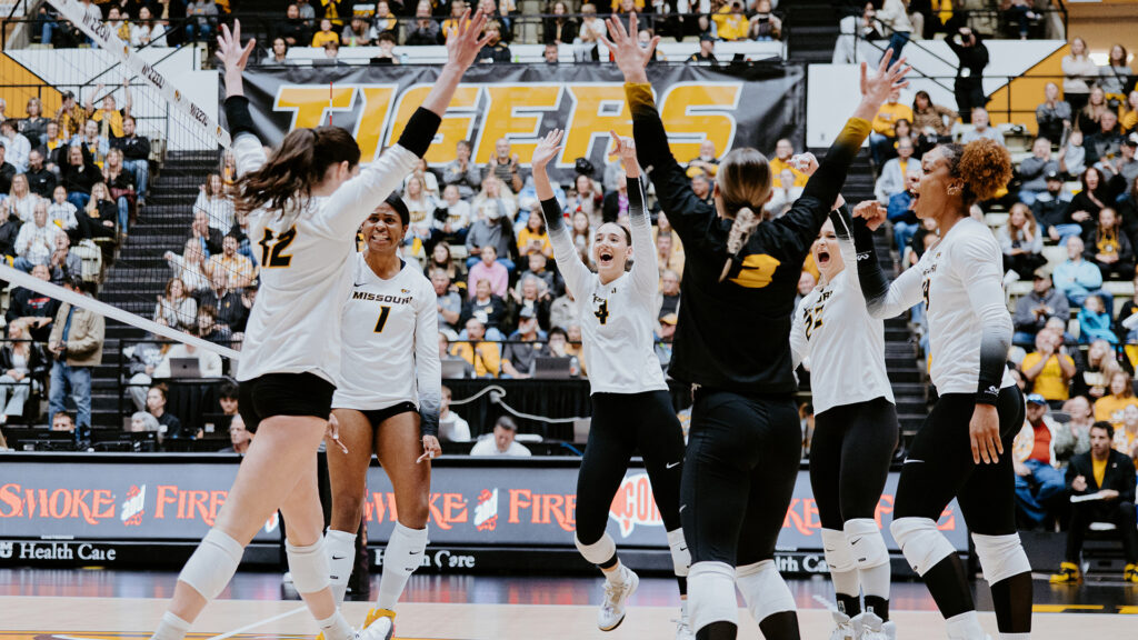 Seventh-Seeded Tigers Sweep Texas State In NCAA Tournament First-Round Opener