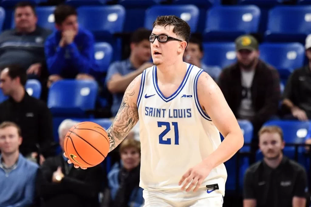 Late Rally Lifts Billikens To Comeback Win Over Davidson