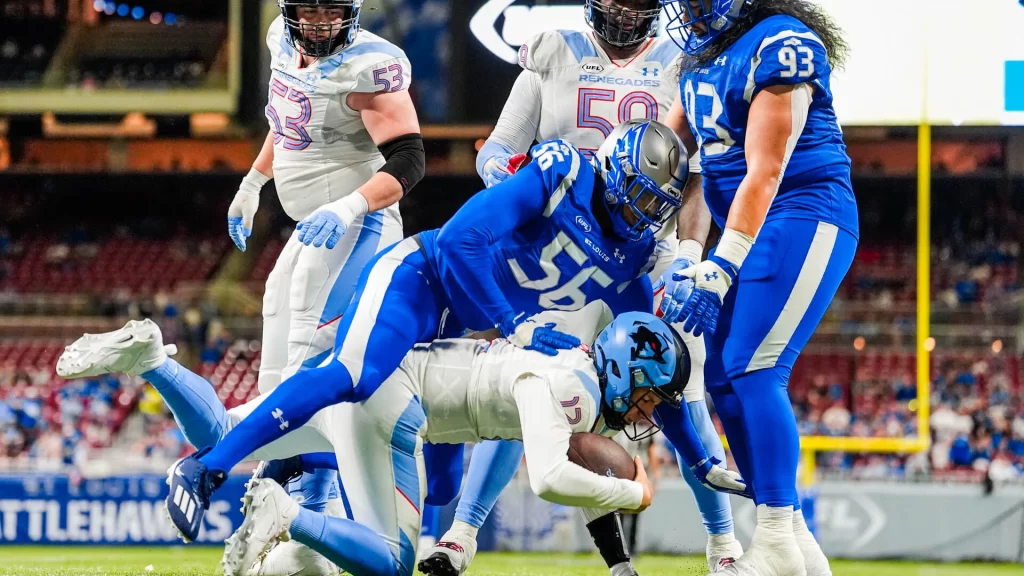 Battlehawks Force Four Turnovers In Defensive Slugfest Win Over Renegades
