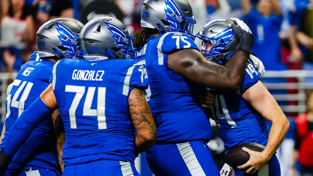 Battlehawks Grind Out Another Thriller In Win Over Birmingham