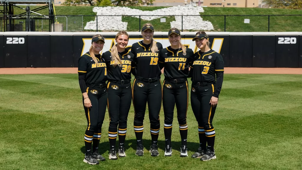 Tigers Suffer Senior Day Loss To No. 24 Georgia