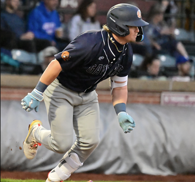 Grizzlies Sweep Wild Things, Advance To Midwest Conference Finals