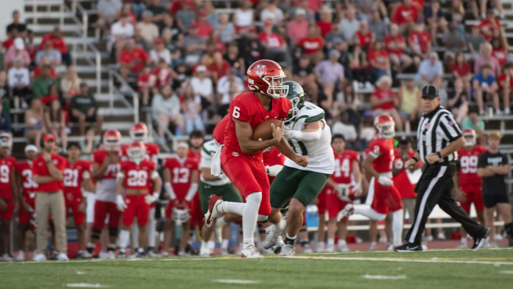 Moore Accounts For 4 TDs In WashU Win Over Millikin