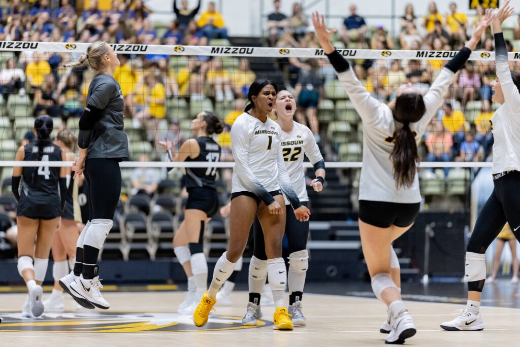 No. 21 Tigers Get Back On Winning Track With Win Over Arkansas