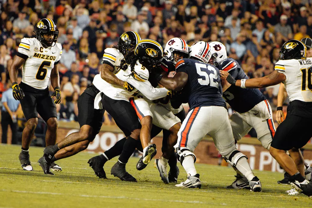 Tigers Outlast Auburn In Double Overtime Thriller