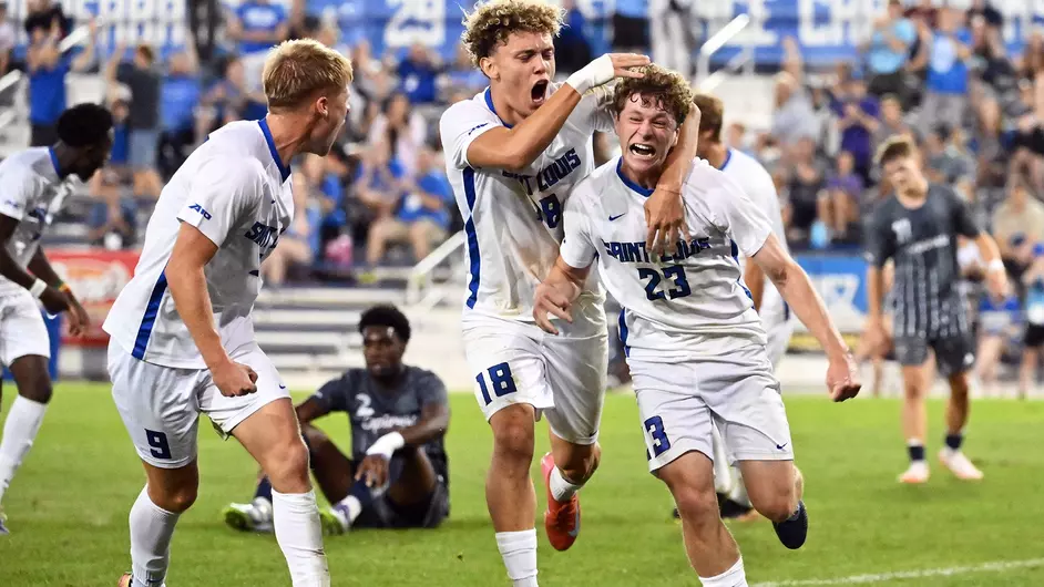 SLU Men Move Back Into National Soccer Rankings