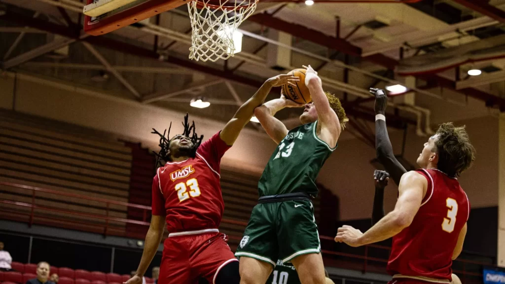 Tritons Hold On For Tough Home Win Over Wisconsin-Parkside