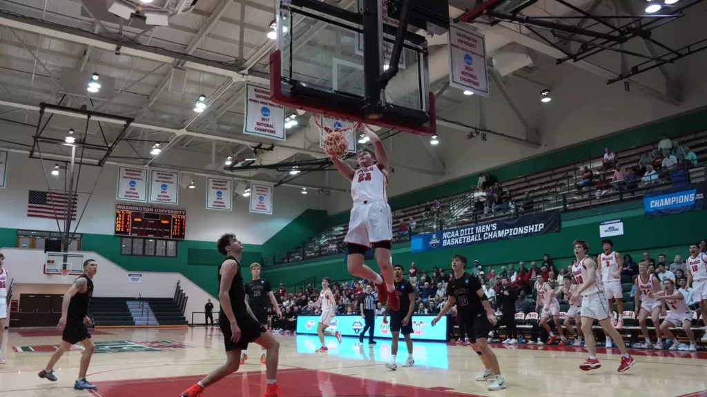 WashU Storms Past Transylvania, Advances To D3 Regional Final