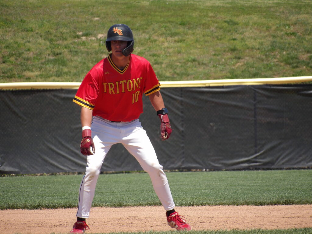 Tritons Sweep Doubleheader Over Lincoln, Clinch Spot In Postseason