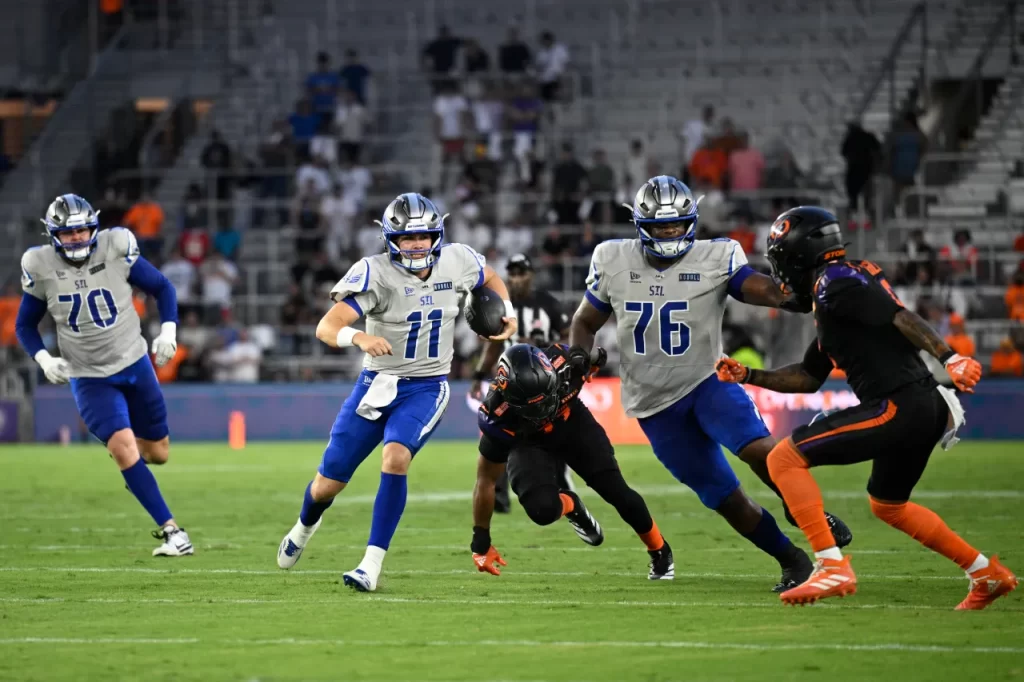 Battlehawks Shine Early, Hold On Late For Win Over Orlando