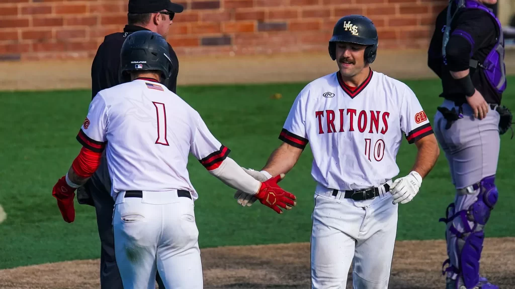 Tritons Sweep William Jewell, Push Win Streak To Six Straight