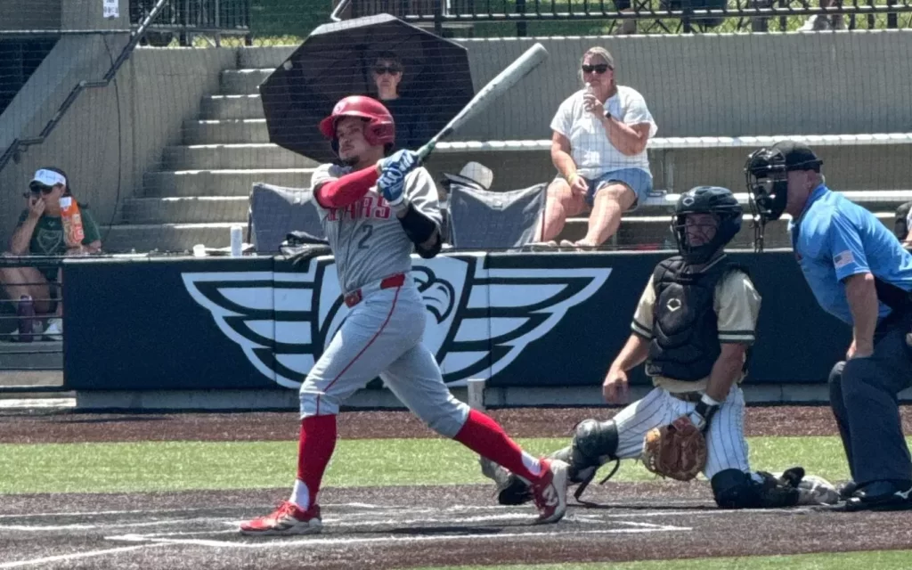 WashU Advances To Regional Final With Win Over Aurora
